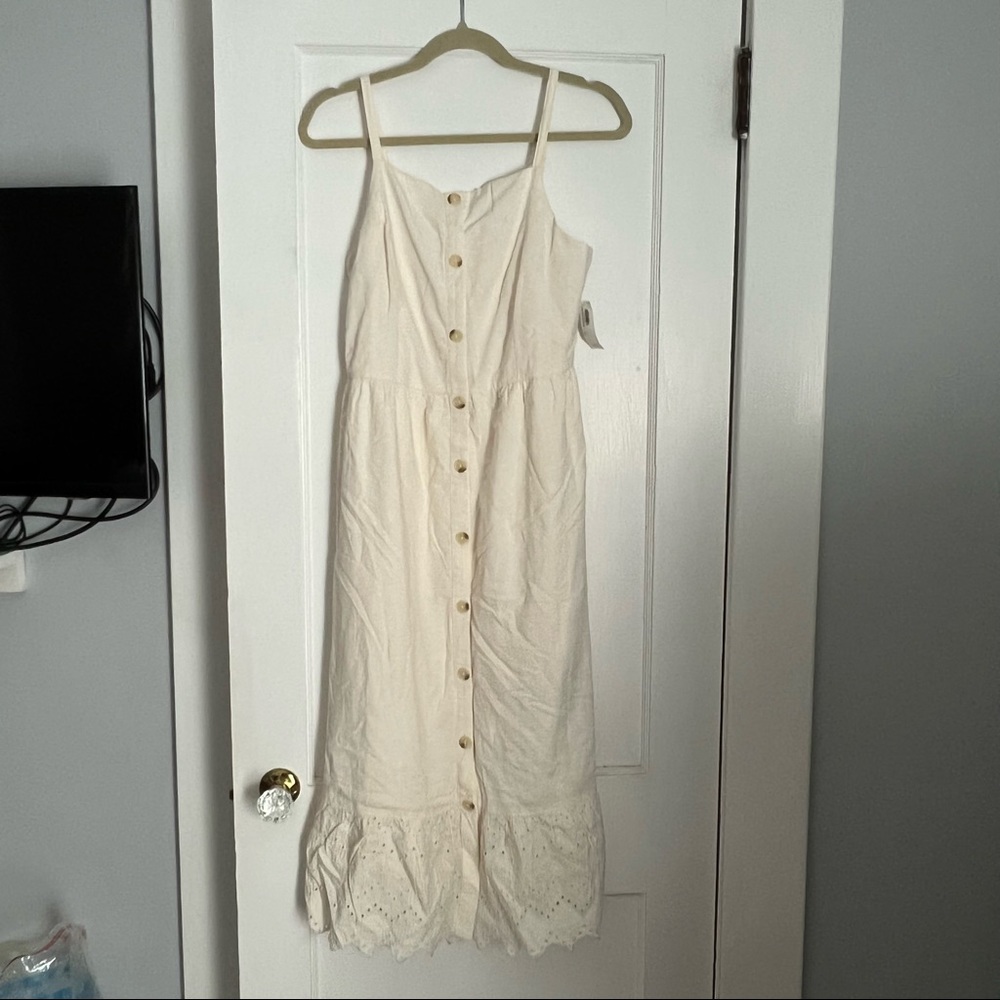 Old Navy eyelet button dress midi dress